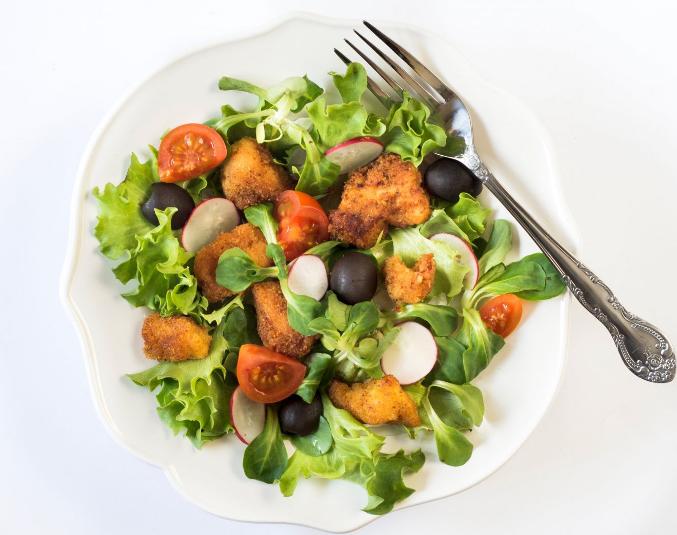 salad-time-SBI-300791458-1320x1044